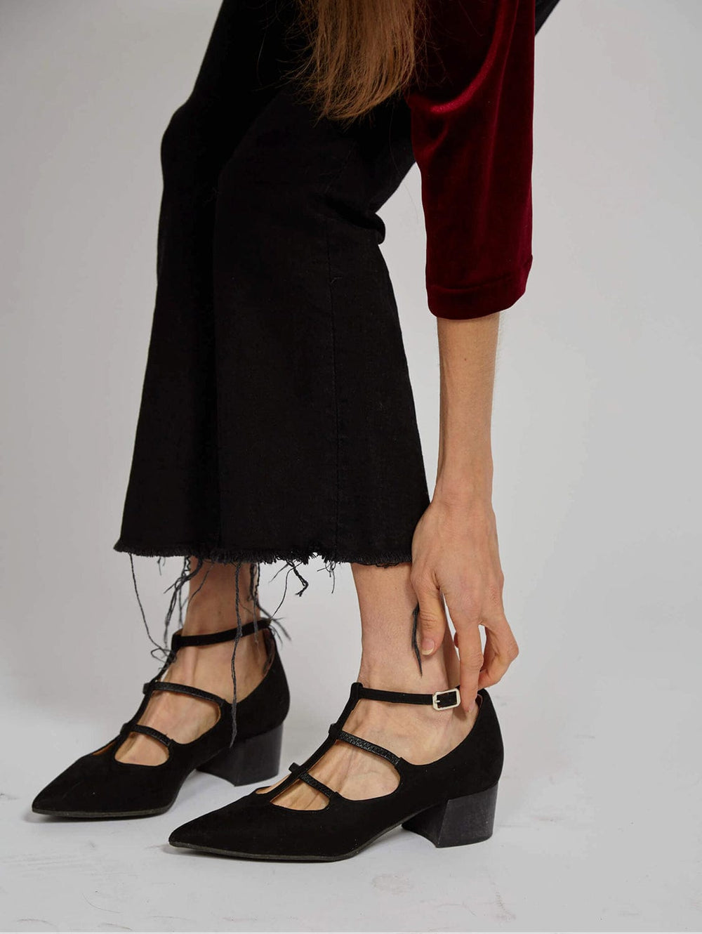 Black midi heel shoes best sale