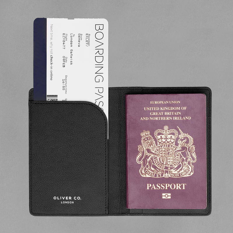 Oliver Co. London Bramley Apple Leather & Wood Leather Vegan Passport Holder | Black