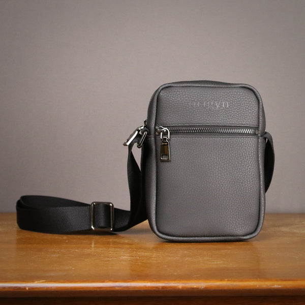Origyn Origyn 02 - Plant-Based Leather Cross-body Handbag - Made with MIRUM® Black