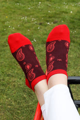 Immaculate Vegan - Peper Harow Paisley Women's Trainer Socks - Burgundy