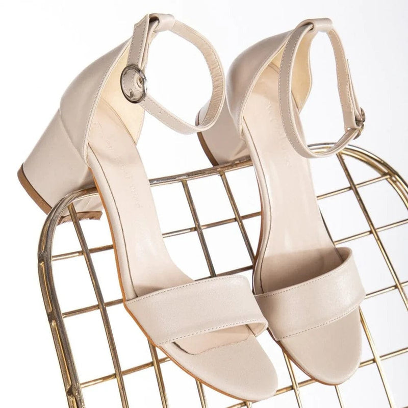 Prologue Shoes Ella - Champagne Low Heels