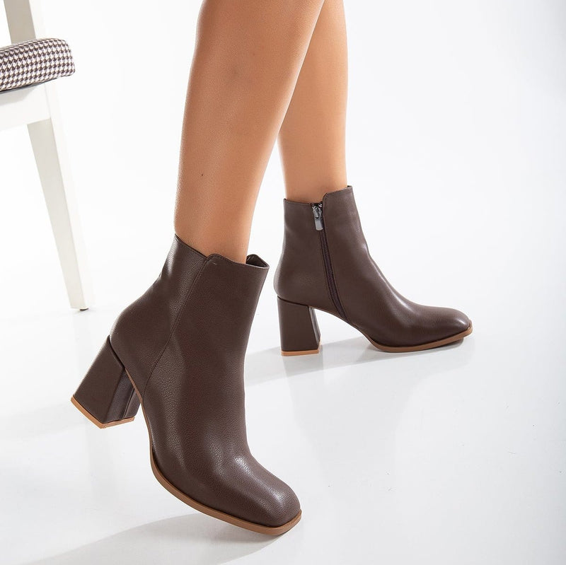 Prologue Shoes Nadine Vegan Leather Ankle Boots | Brown