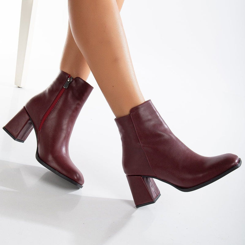 Prologue Shoes Nadine Vegan Leather Ankle Boots | Burgundy