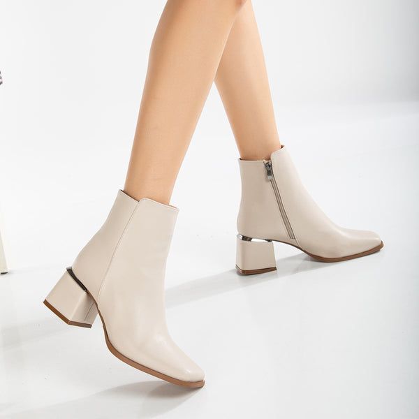 Prologue Shoes Odette - Beige Ankle Boots