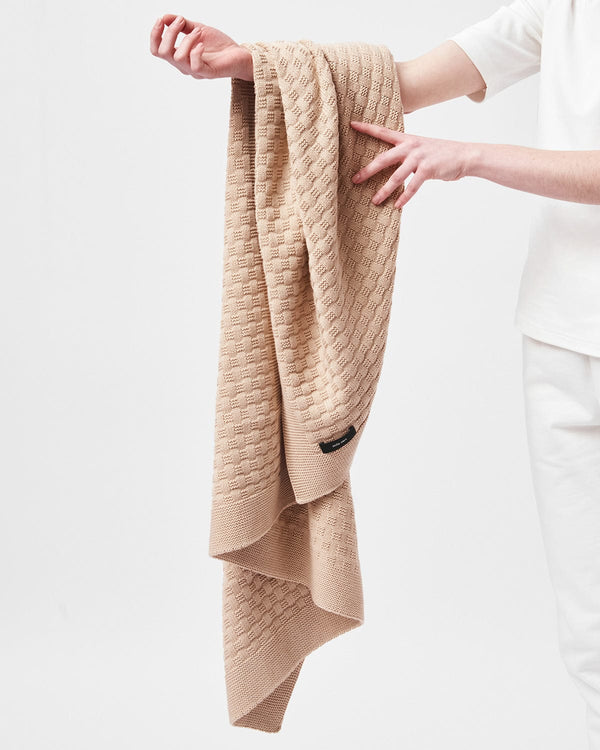 Mila.Vert Organic cotton knitted blanket