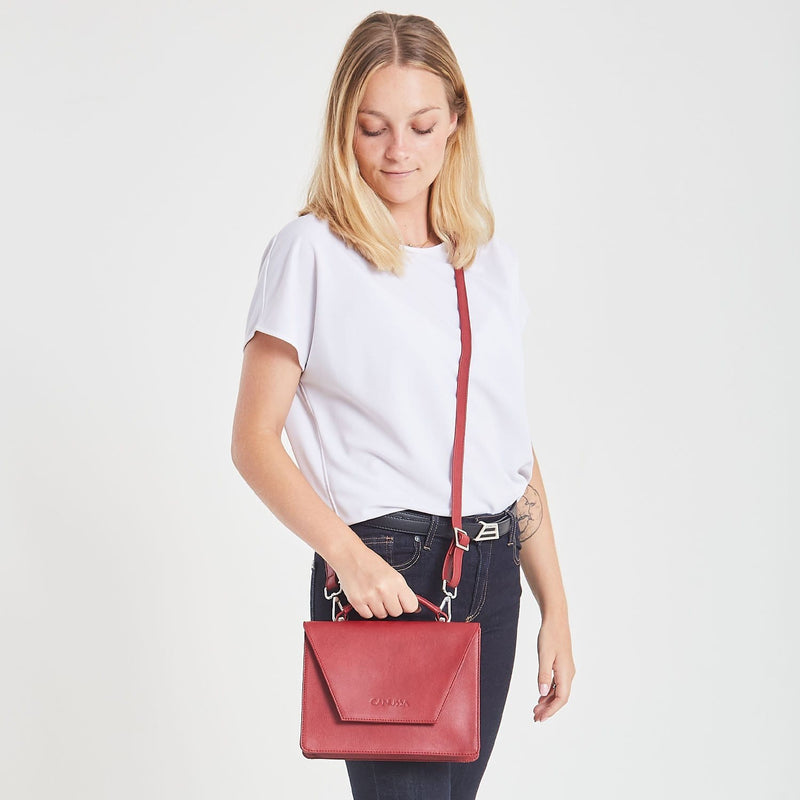 Canussa Hybrid Maxi Red - Multifunctional Vegan Bag