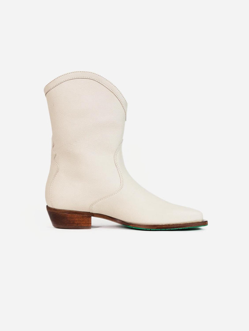 A Perfect Jane Nicole Vegan Apple Leather Boots | Beige Beige / UK6/ EU39 / US8