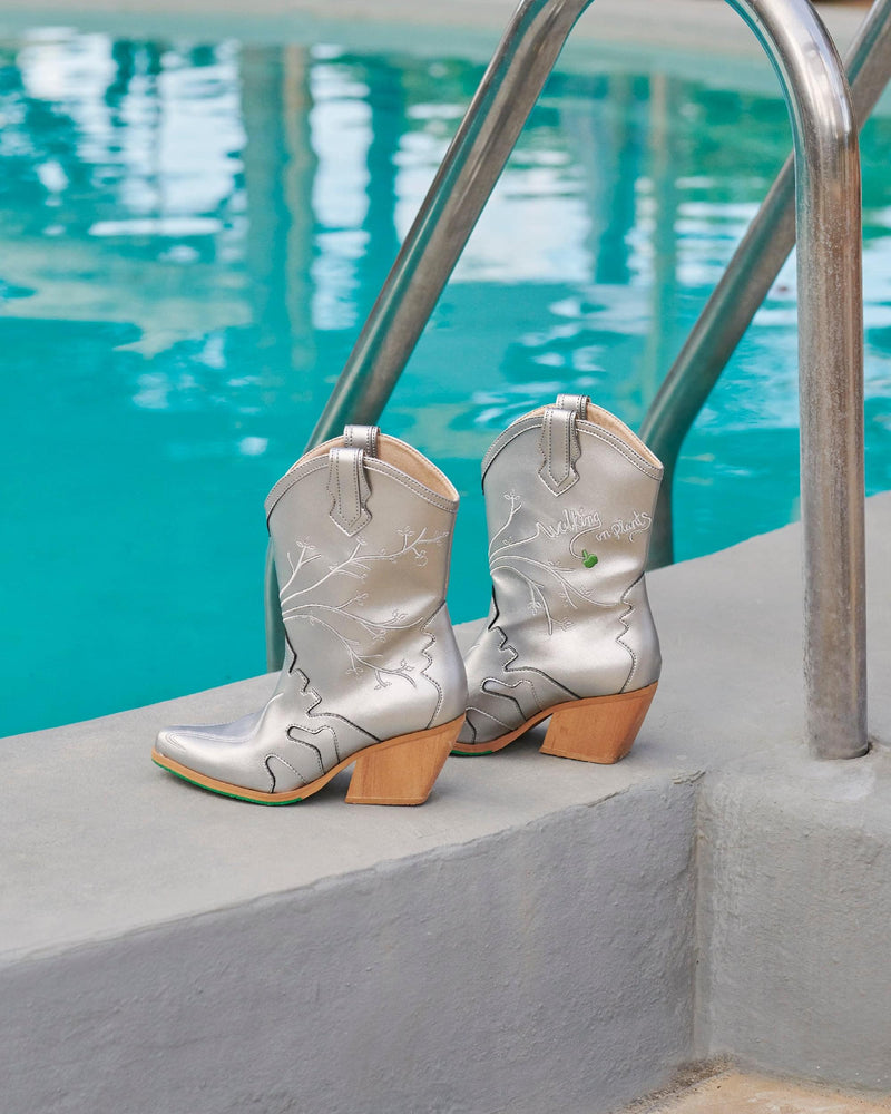 A Perfect Jane Sofie Vegan Boots Silver - Limited Edition