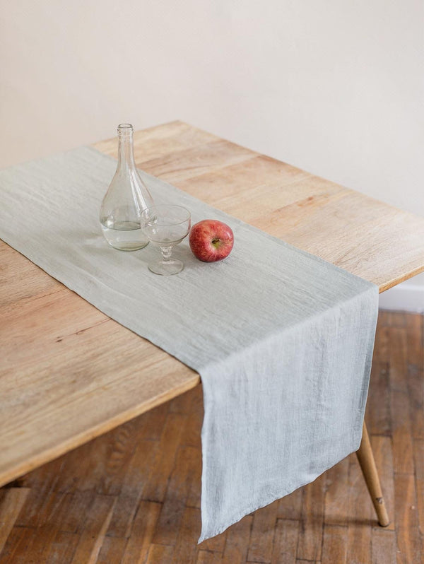 AmourLinen Linen table runner in Sage Green 50x200 cm / 20x79" / Sage Green