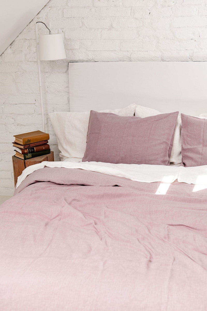 AmourLinen Linen bedding set in Dusty Rose