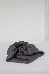 Immaculate Vegan - AmourLinen Linen fitted sheet in Charcoal