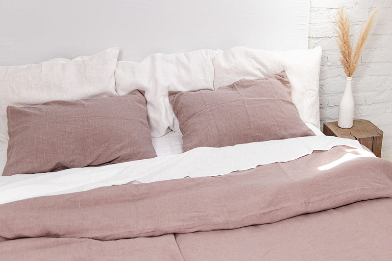 AmourLinen Linen pillowcase in Rosy Brown