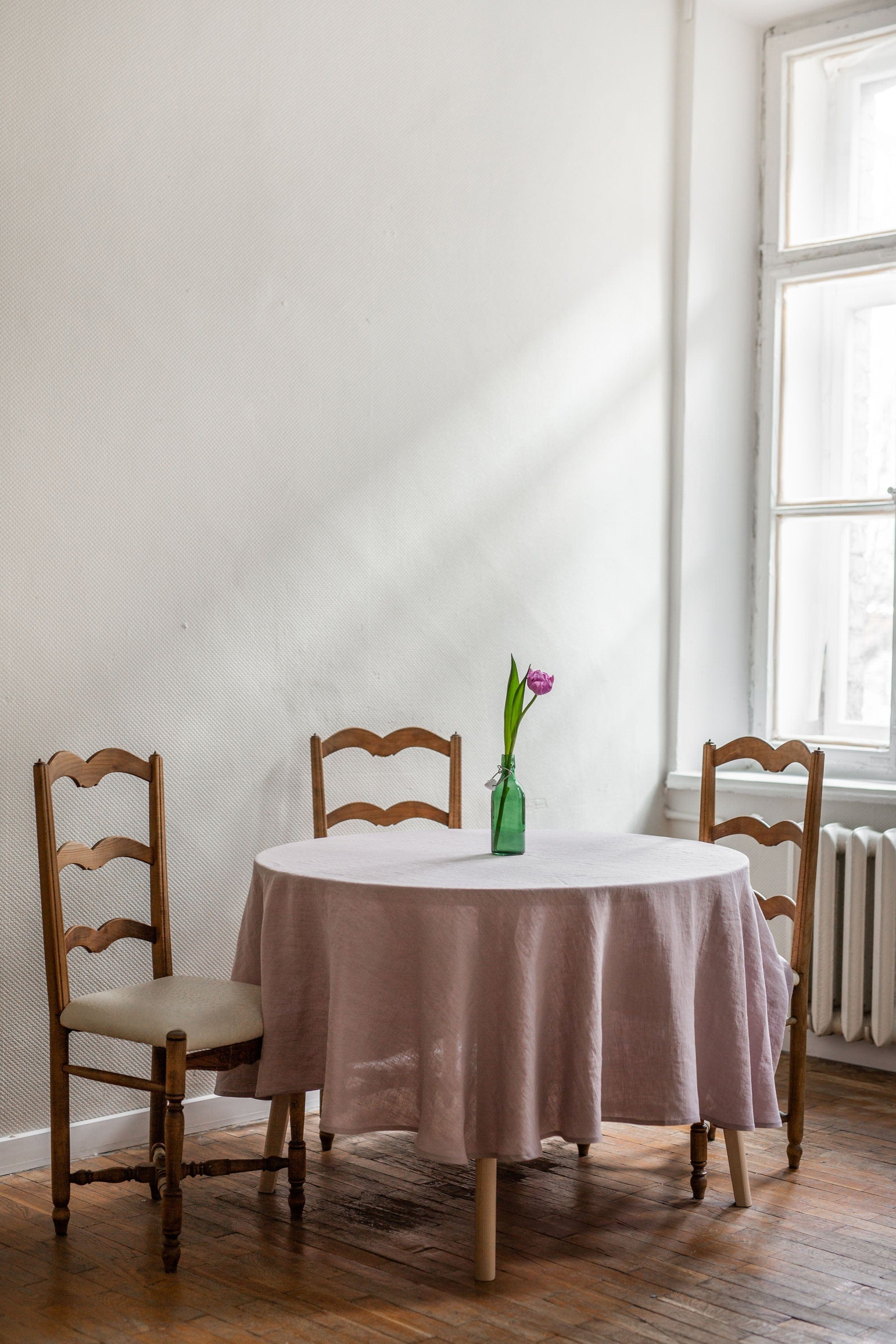 AmourLinen Round linen tablecloth