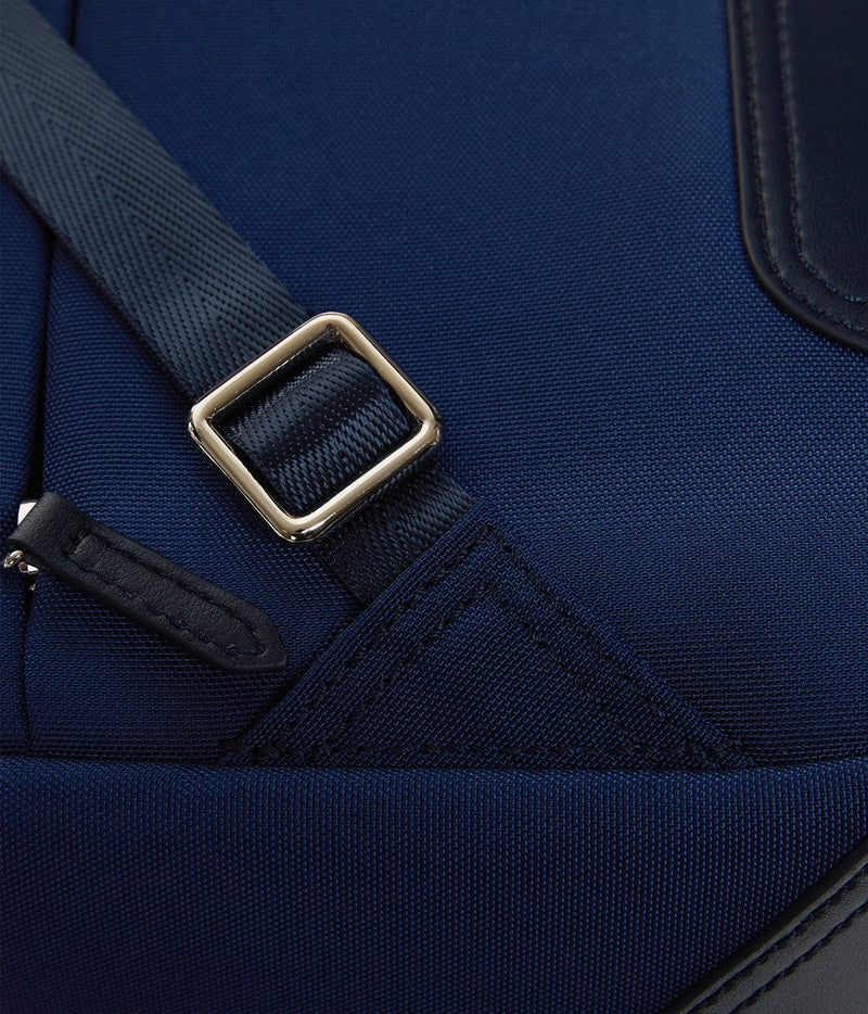 ASHOKA Paris Sac à dos Lively Apple Skin et Nylon recyclé bleu marine