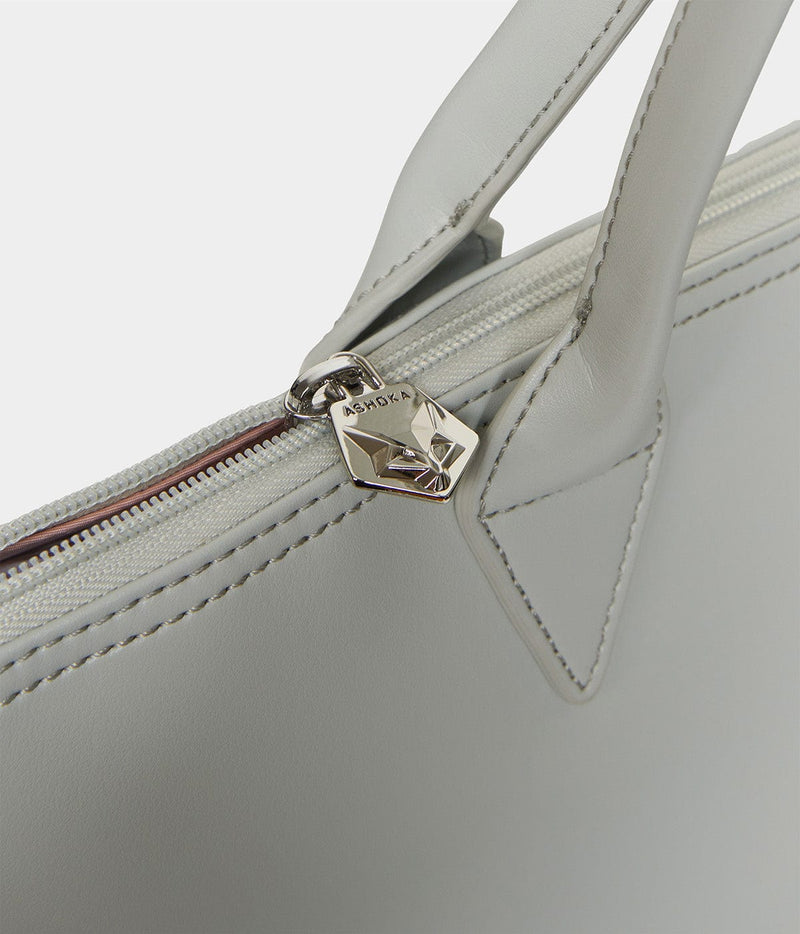 ASHOKA Paris Sac cabas Jolly full Apple Skin gris perle