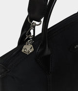 Immaculate Vegan - ASHOKA Paris Sac Pretty Apple Skin et Nylon recyclé noir