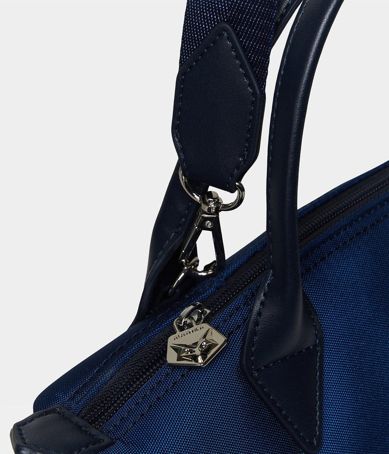 ASHOKA Paris Sac Pretty Apple Skin & Nylon recyclé bleu marine
