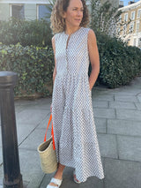 Baukjen Kathleen Sleeveless Organic Cotton Poplin Midi Dress | White Woodblock Print