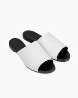 Bohema Ritzy Slides White made of grapes leather
