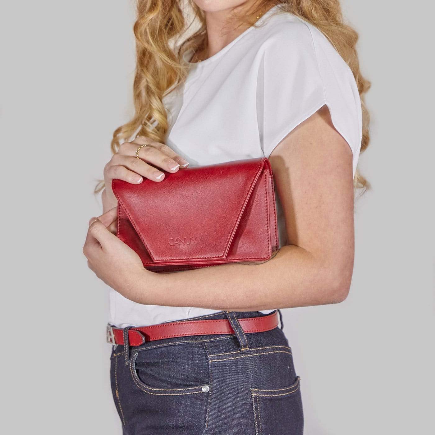 Canussa Hybrid Versatile Vegan Leather Crossbody Bag | Red