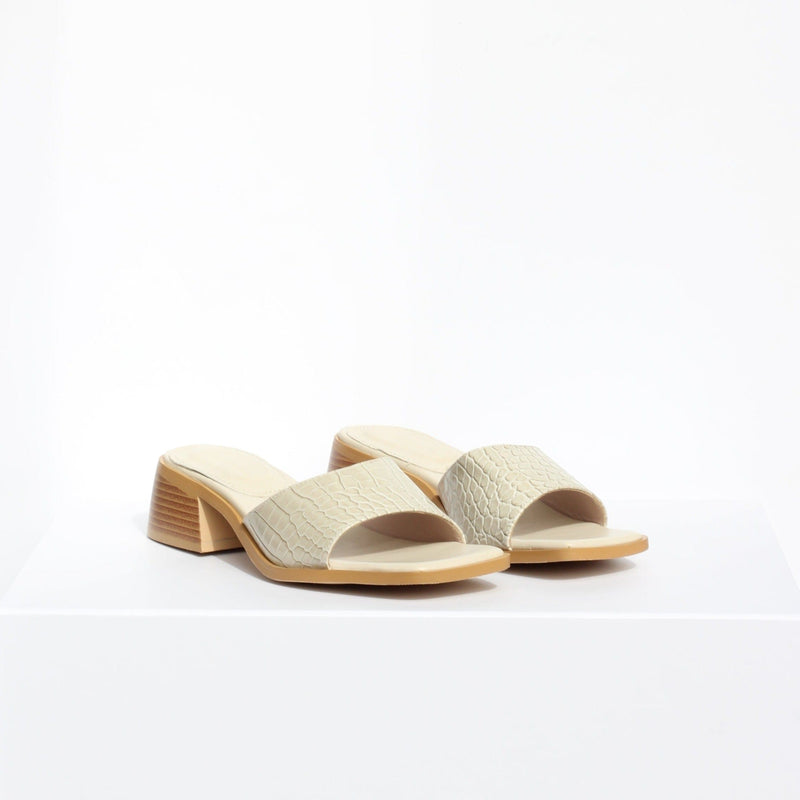 Collection and Co PIA Mule, Cream Croc