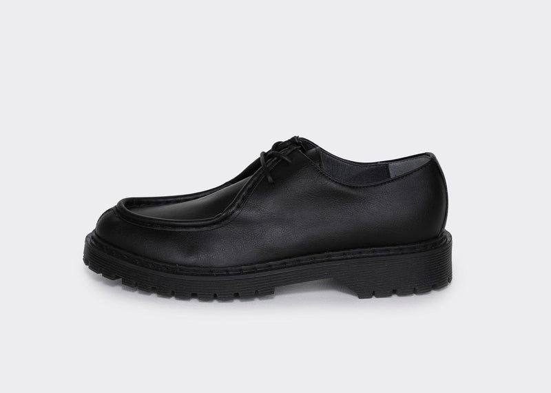 Good Guys Don't Wear Leather BOBBY vegan Tyrolean shoes | BLACK