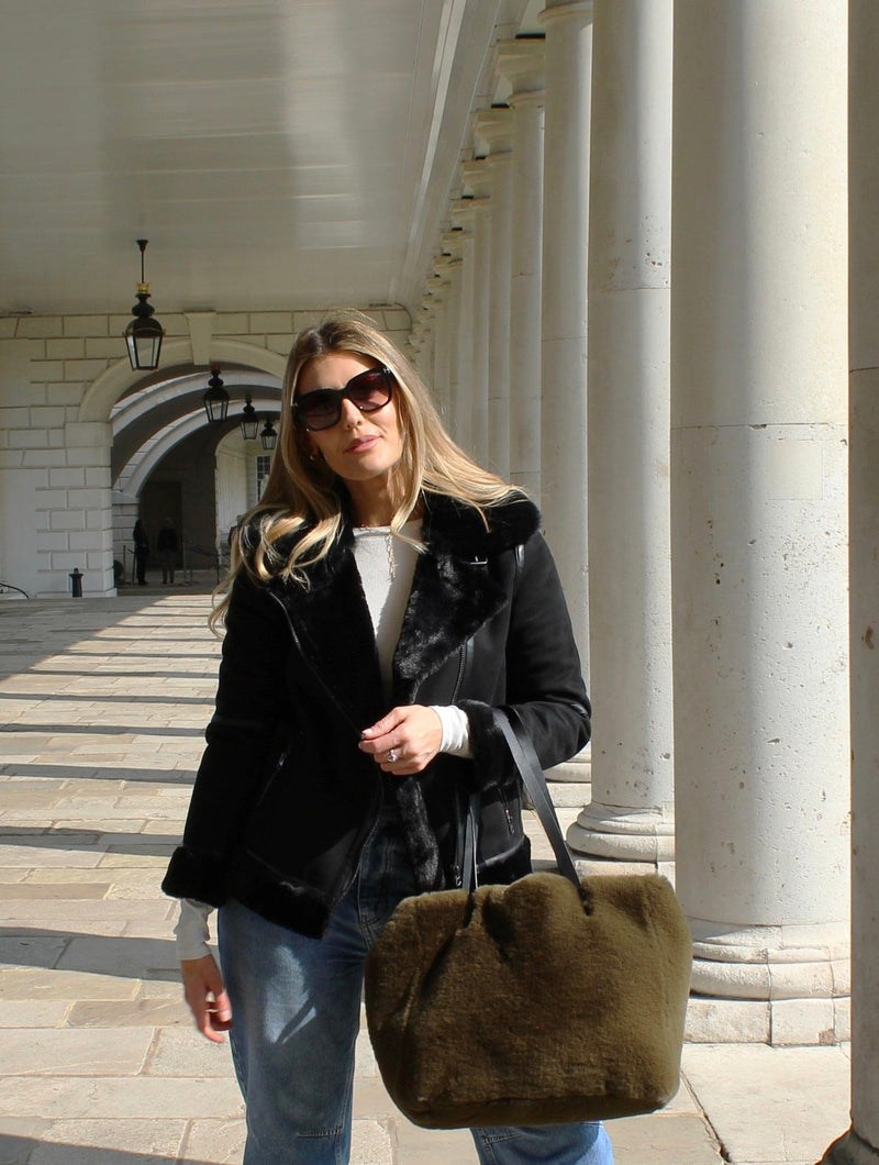 Issy London WEEKEND Claudette Recycled Faux Fur Bag Leopard