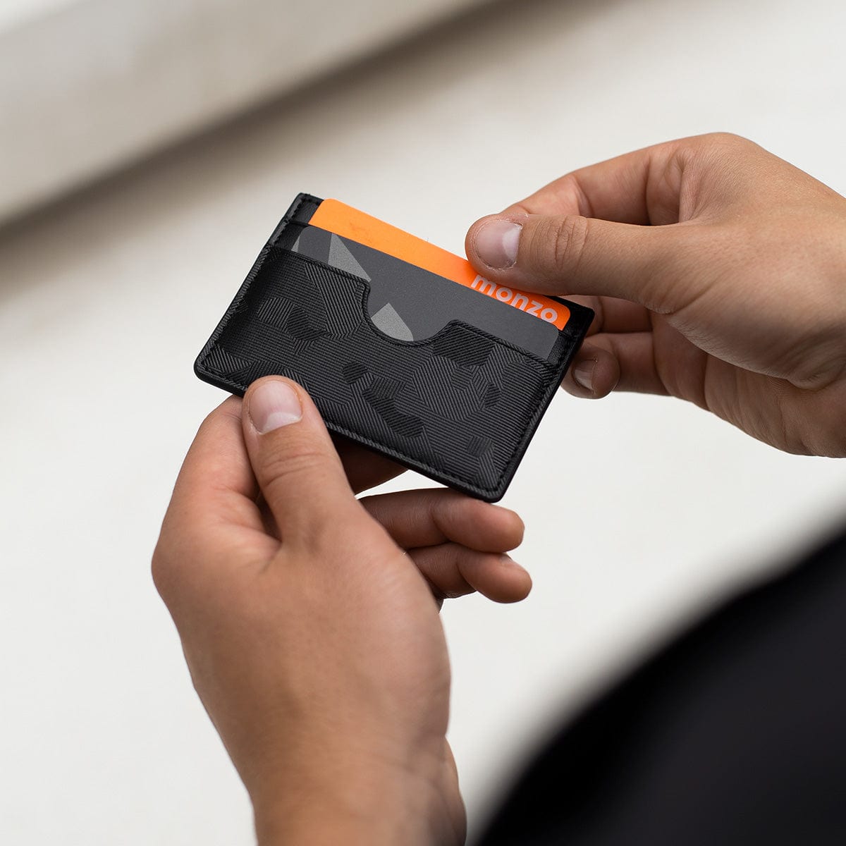 Oliver Co. London Premium Slim Card Holder (Black Camo / No) Black Camo / No
