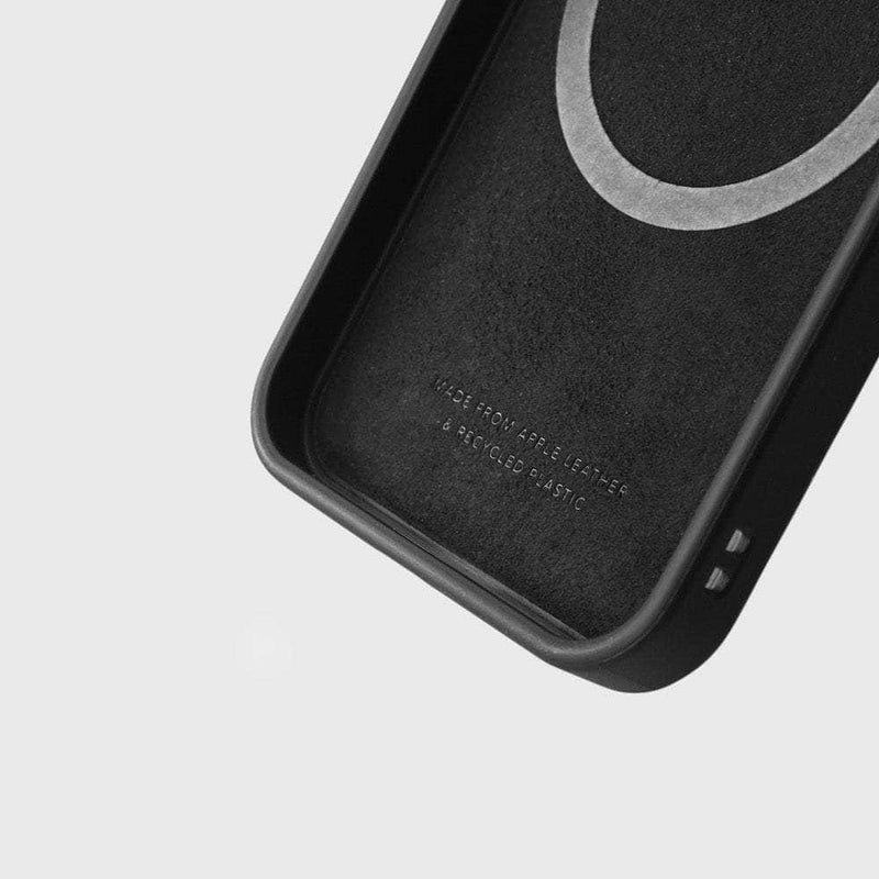Oliver Co. London Phone Case - iPhone 13 (VIP Pre-order)
