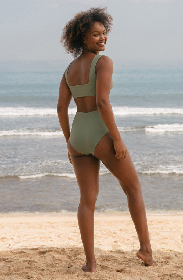 SEPTEMBER Eden ECONYL® Bikini Top | Army Green