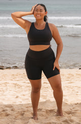 Immaculate Vegan - SEPTEMBER Isa Sports Bra Black