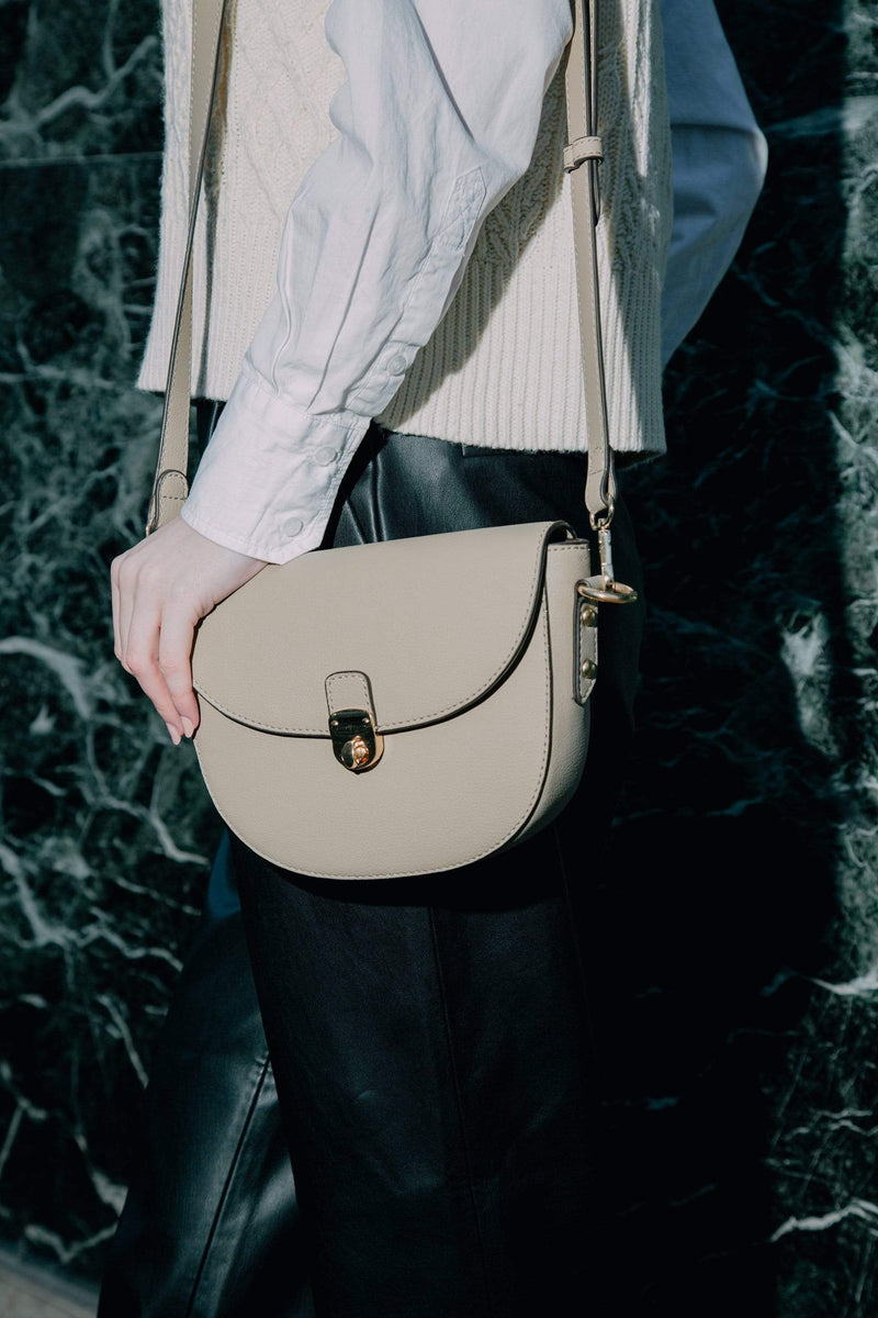 Crossbody Bag in Beige 